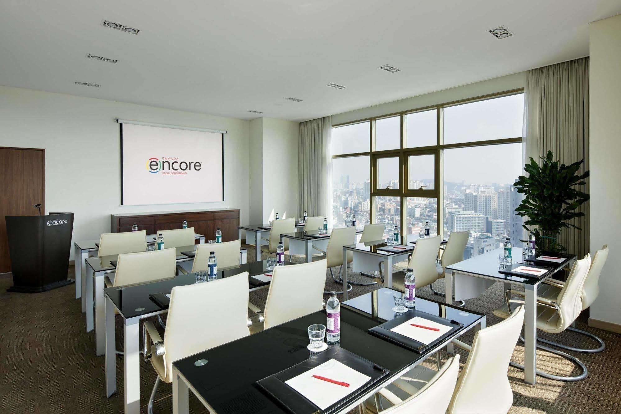 Ramada Encore By Wyndham Seoul Dongdaemun Seul Exterior foto