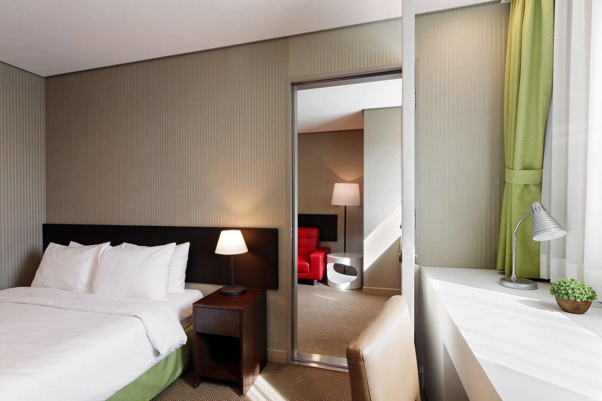 Ramada Encore By Wyndham Seoul Dongdaemun Seul Exterior foto