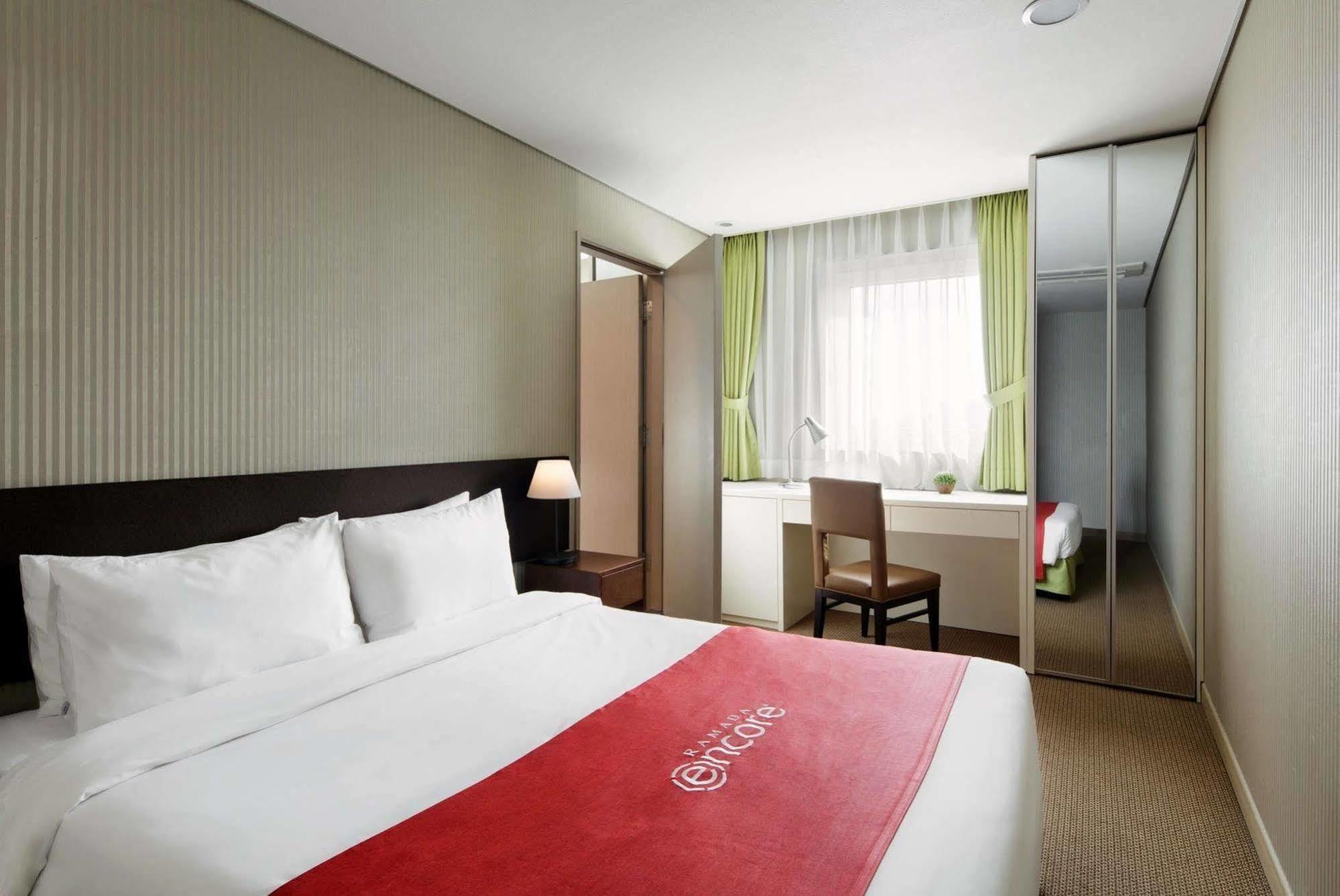 Ramada Encore By Wyndham Seoul Dongdaemun Seul Exterior foto
